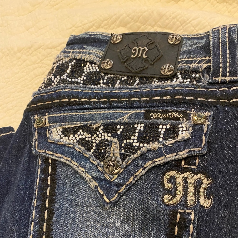 MISS ME JEANS SIZE 33 EASY BOOT